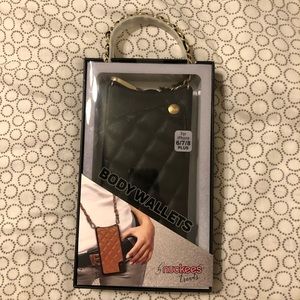 iPhone 6/7/8 Plus Case & Wallet